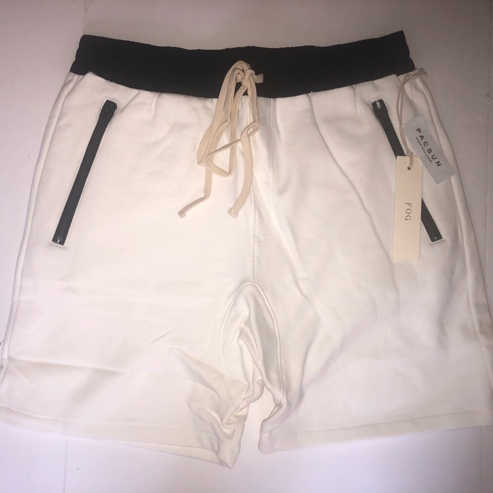 Essentials Fear of God Shorts Men's L White Black SS 2018 NEW *flaw